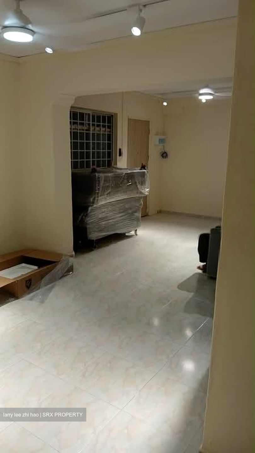 Blk 968 Hougang Avenue 9 (Hougang), HDB 4 Rooms #573391051